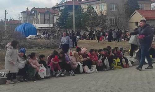 Şuhut’ta Berat Kandili geleneği bu yıl da devam etti