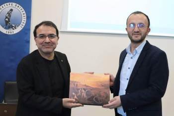 Şuhut’Ta Girişimcilik Kültürü Ve Geleceğe Etkisi Konferansı
