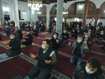 Şuhut’Ta Miraç Kandili Huşu İçinde İdrak Edildi
