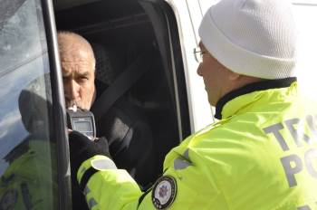 Şuhut’Ta Sürücülere Alkol Denetimi
