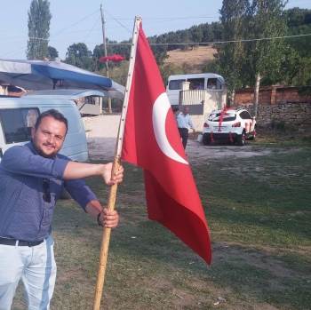 Şuhutlu 2 Öğretmenden ’’Evde Kal’’ Çağrısına Klipli Destek
