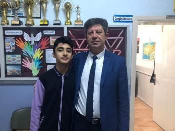 Şuhutlu Öğrenci 40 Bin Kişinin Katıldığı Deneme Sınavında Birinci Oldu
