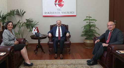 Süllü ve Çakırözer'den Vali Çakacak'a ziyaret