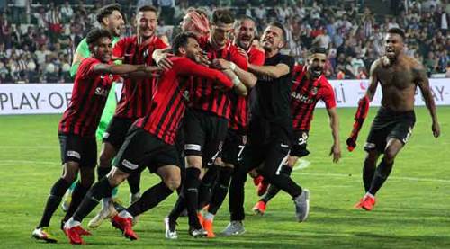 Süper Lig'e yükselen son takım Gazişehir Gaziantep oldu