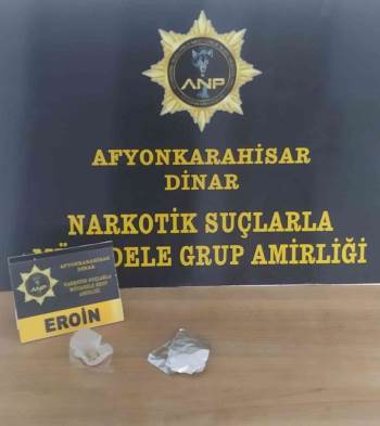 Şüphe Üzerine Durdurulan Şahısta Eroin Ele Geçirildi

