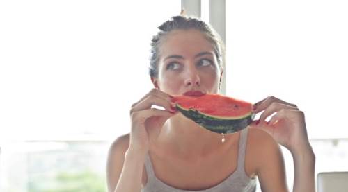 Sürekli Aç Gibi Hissediyorum, Sürekli Açlık Hissi Neden Olur, Nasıl Geçer?