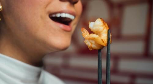 Sürekli Açlık Hissi: Polifaji Nedir? Neden Olur? Belirtileri ve Tedavi Yolları