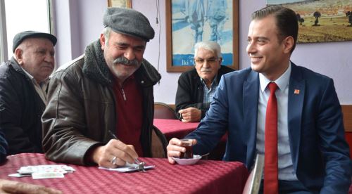 Sürekli sahada olan bir yönetimdik