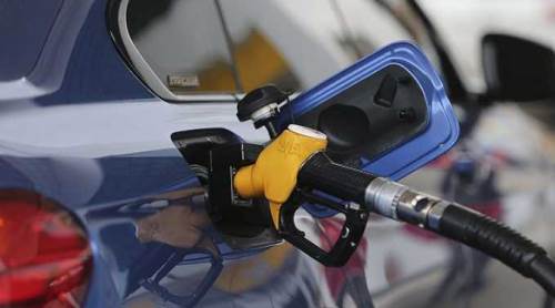 Sürücülere kötü haber: Akaryakıta dev zam yolda, fiyatlar cep yakacak!