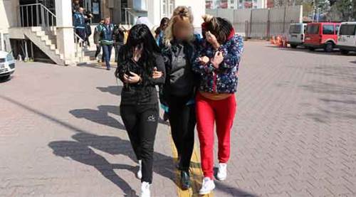 Swinger operasyonu: 8 gözaltı