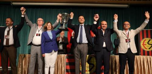 Tablo bizi çok sevindirdi