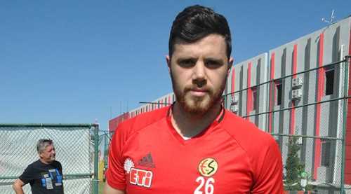 Takım galibiyete alıştı