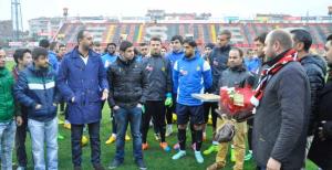 Takıma moral verdiler