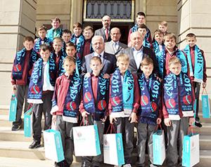 Kazan takımı Vali Güngörü ziyaret etti