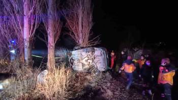 Takla Atan Otomobilde 1 Kişi Öldü, 2 Kişi Yaralandı
