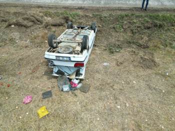 Taklalar Atıp Şarampole Giren Araçtan Burnu Dahi Kanamadan Çıktı
