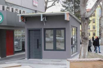 Taksi Durakları Yenileniyor
