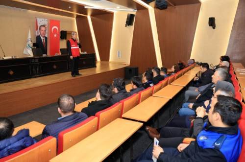 Talas Belediyesi Personeli, ilk yardım ile hayat kurtarmayı öğrendi