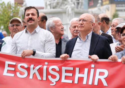 Talat Yalaz’dan Utku Çakırözer’e tebrik mesajı