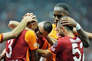 Tam bir hücum takımı