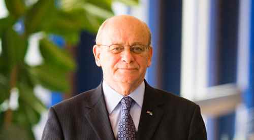 Tamamını Liraya çevirdi