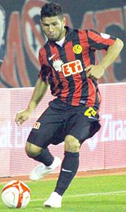 Tanju ile yollar ayrıldı