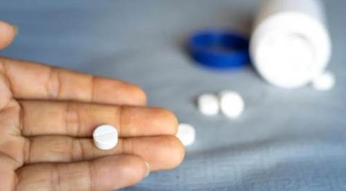 Tansiyonu yükselenler dikkat! Dil altı ilaç sanıldığı kadar masum değil