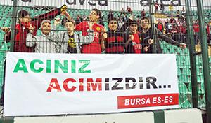 Taraftar acıya ortak oldu