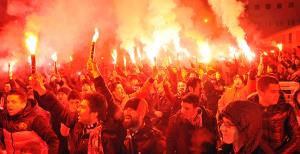 Taraftar moral verecek