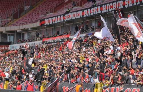 Taraftar süreçten memnun