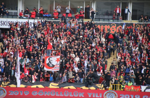 Taraftar transferlerden memnun