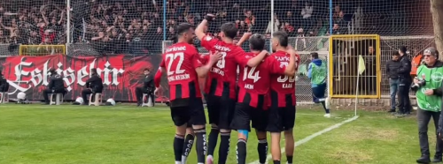 Taraftar yalnız bırakmadı!