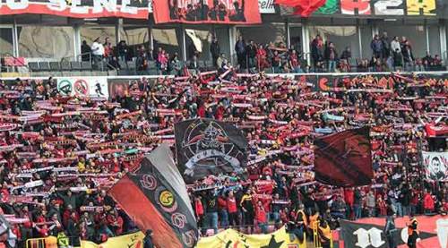 Taraftara da iş düşüyor