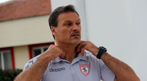 Taraftardan Alpay Özalan'a şok!