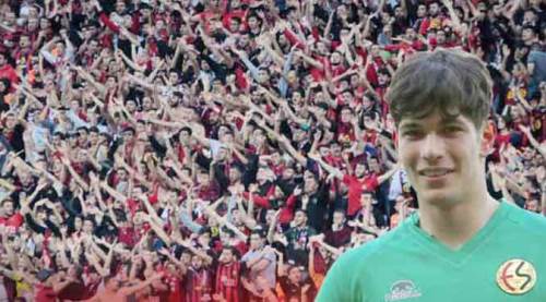 Taraftarın önüne çıkmak için sabırsızlanıyor!