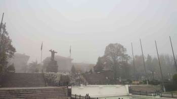 Tarihi Karahisar Kalesi Sis Yüzünden Görünmez Oldu
