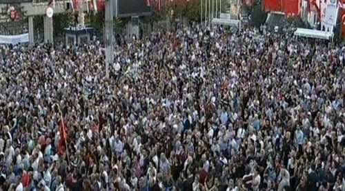 Tarık Akan son yolculuğuna uğurlandı