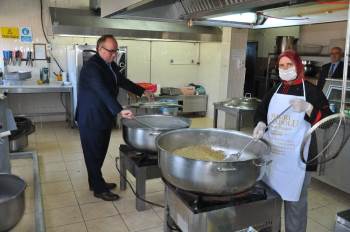 Taşımalı Eğitimde Yemek Denetimi
