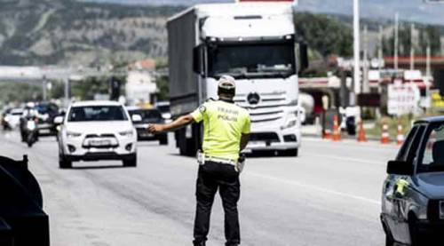 Tatil bitti, tatilciler dönüşe geçti:  Eskişehir'de de ekipler denetimde!