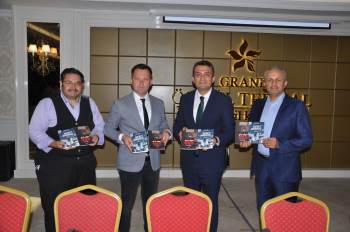 Tatil Köyünden Kültür Hizmeti
