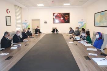 Tavşanlı’Da “Kadına Yönelik Şiddetle Mücadele” Toplantısı
