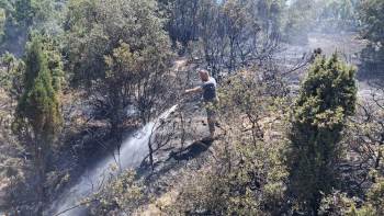Tavşanlı’Da Arazi Yangını
