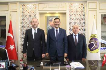 Tavşanlı’Da Aziz Solmaz Ve İrfan Güleç Belediye Başkan Yardımcısı
