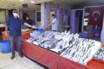 Tavşanlı’Da Balık Satış Sezonu Ve Fiyatlar
