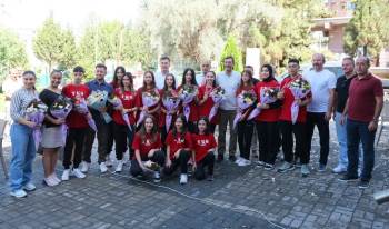 Tavşanlı’Da Başarılı Karatecilere Kutlama Programı
