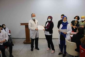 Tavşanlı’Da Hastane Personeline Teşekkür Belgesi
