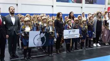 Tavşanlı’Da Kulüpler Arası Halk Oyunları Birinciliği Gerçekleşti
