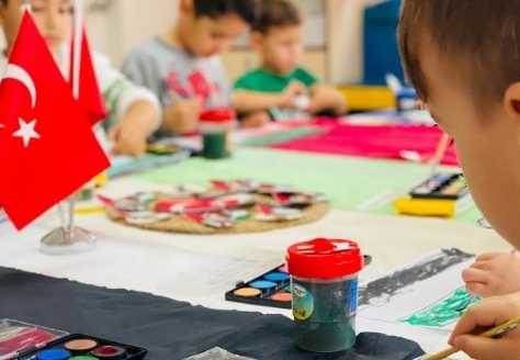 Tavşanlı’da miniklerden Filistin için barış mesajı