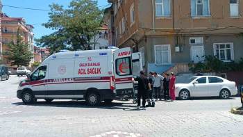 Tavşanlı’Da Motosiklet Otomobile Çarptı; 1 Yaralı
