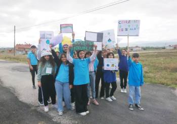 Tavşanlı’Da Öğrenciler, Çevre Duyarlılığı Yürüyüşü Yaptı
